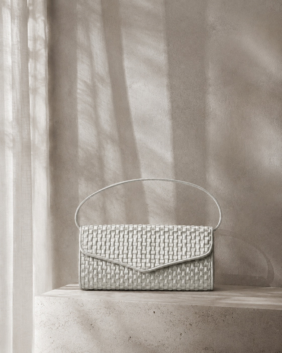 Platinum — LE PLUÉ editorial styling
